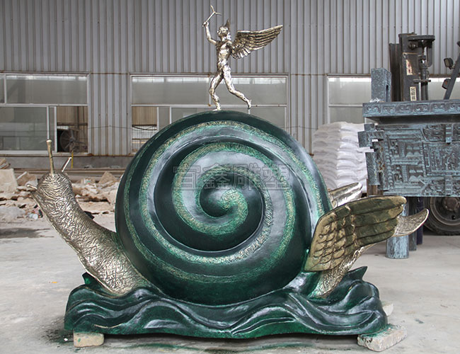 动物铸铜雕塑-蜗牛