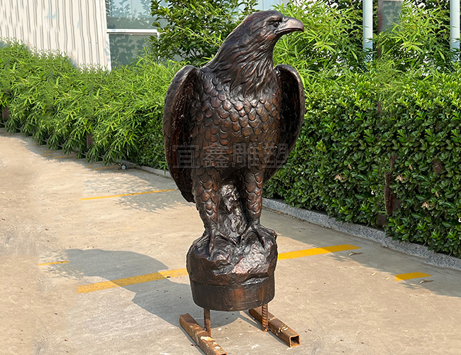 动物雕塑铜雕鹰