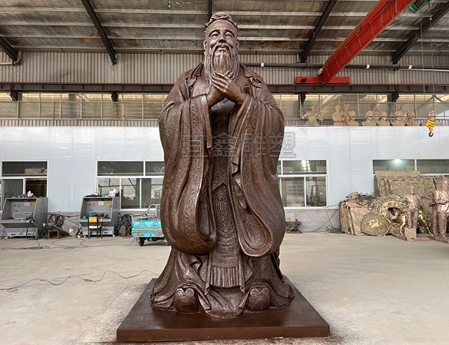 孔子铸铜雕塑 高4米